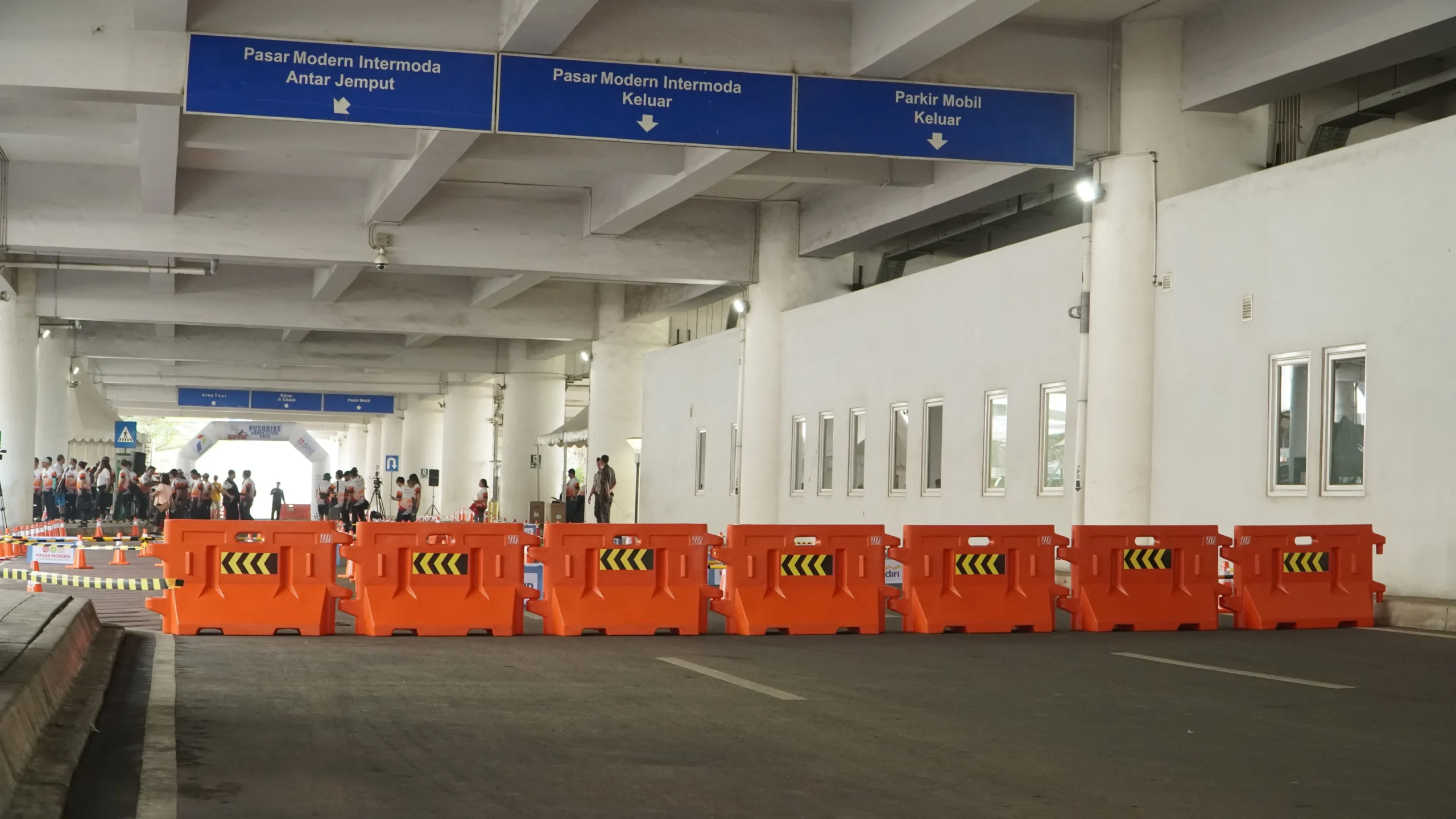 Pengertian dan Kelebihan dari Water Road Barrier